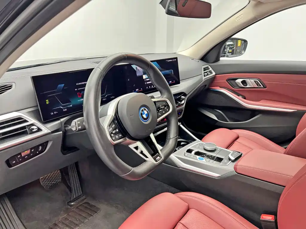 BMW i3 — фото 13