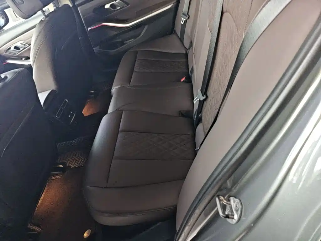 BMW 3 Series — фото 13