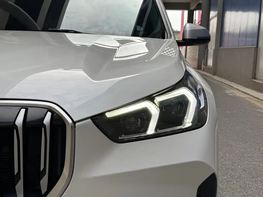 BMW X1 — фото 23