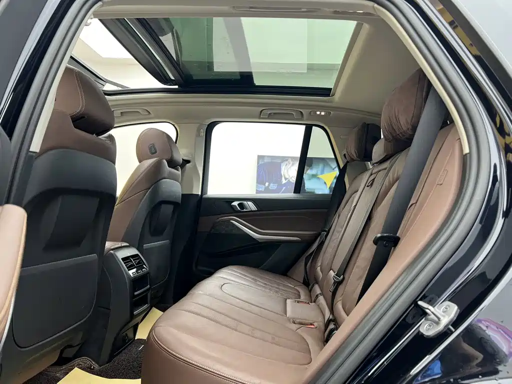 BMW X5 (Import) — фото 23