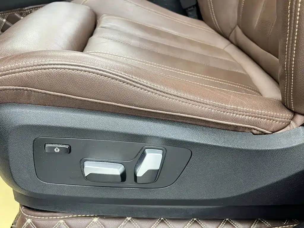 BMW X5 (Import) — фото 29