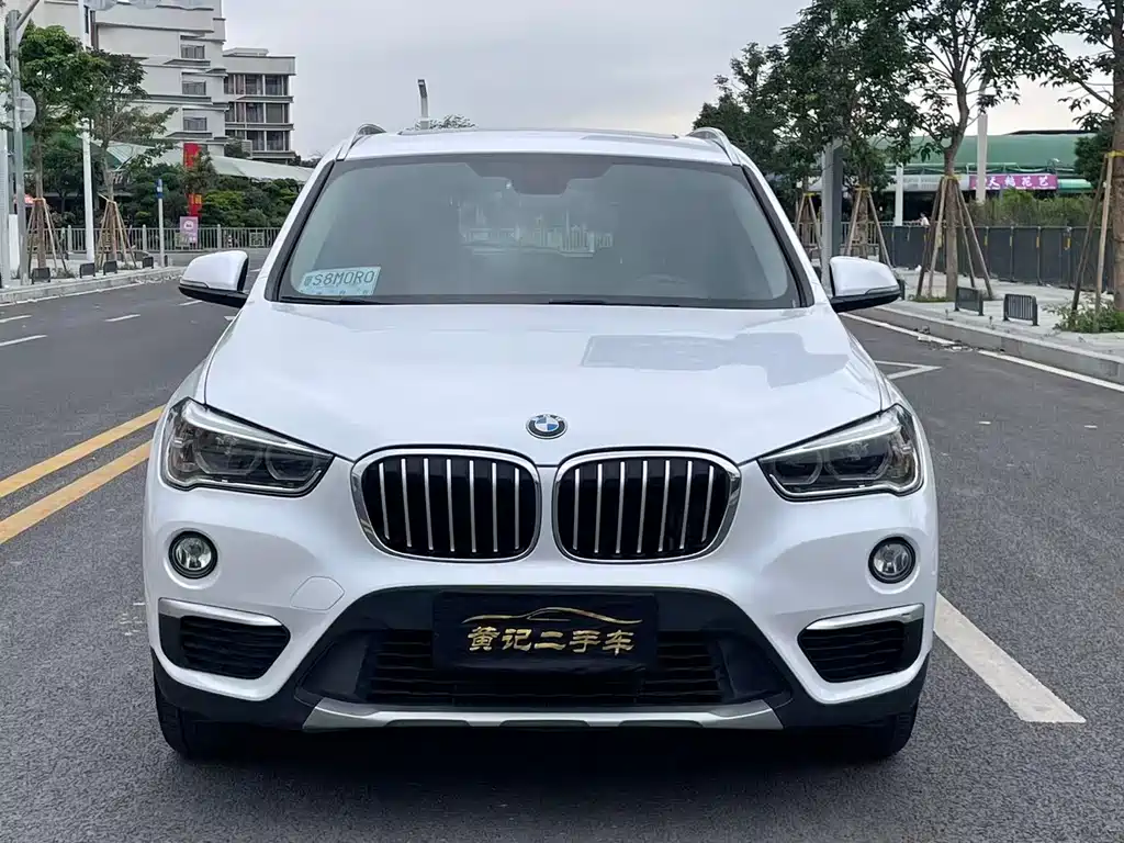 BMW X1 — фото 2