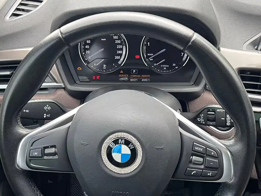 BMW X1 — фото 17