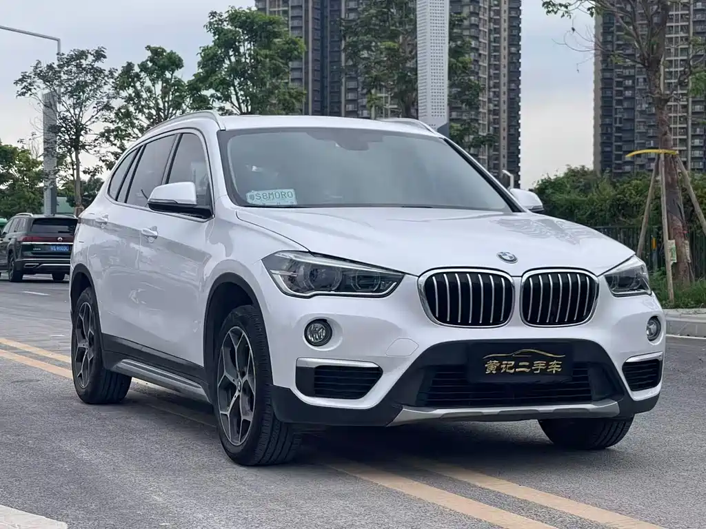 BMW X1 — фото 3