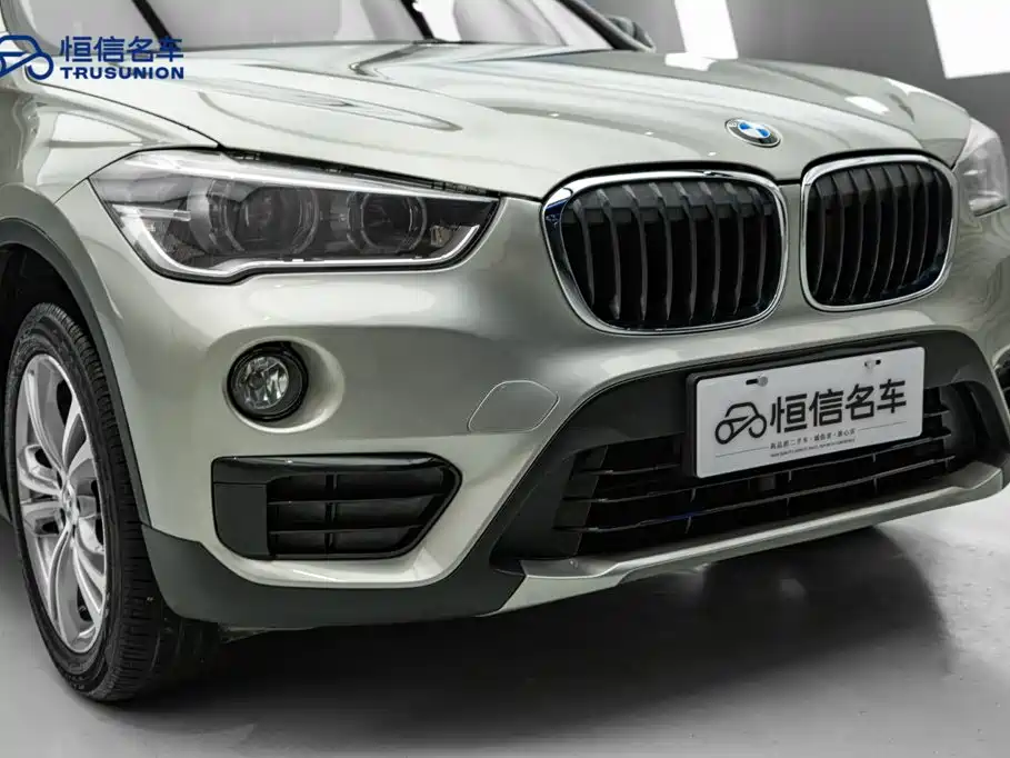 BMW X1 — фото 6