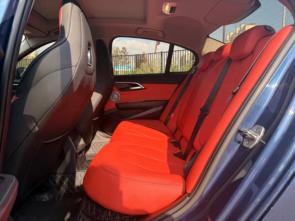 BMW 1 Series — фото 15