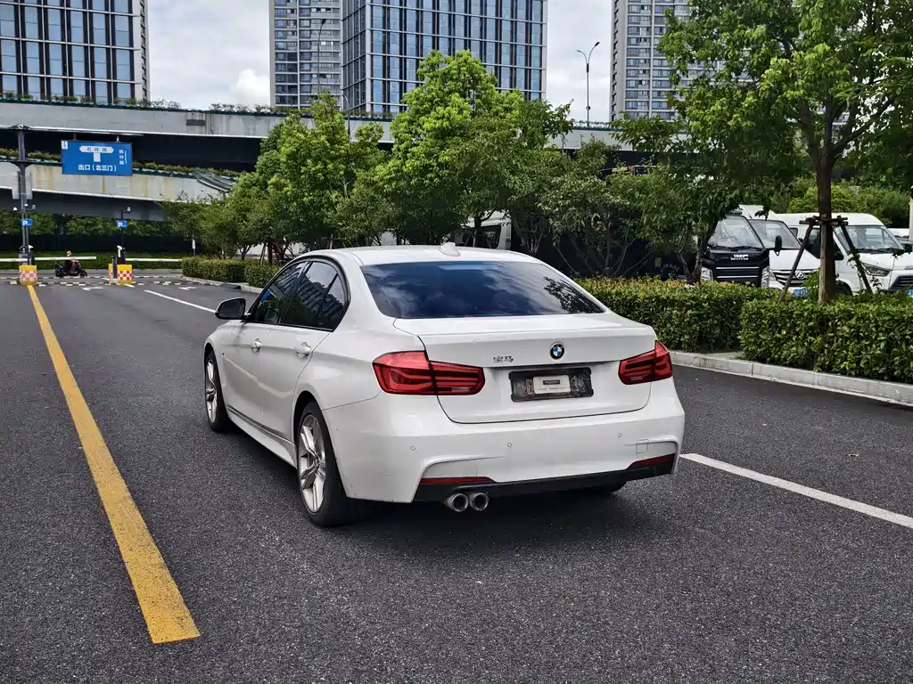 BMW 3 Series — фото 6