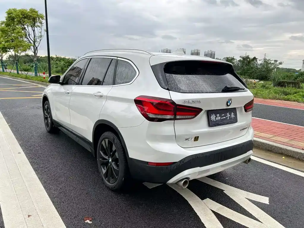 BMW X1 — фото 4