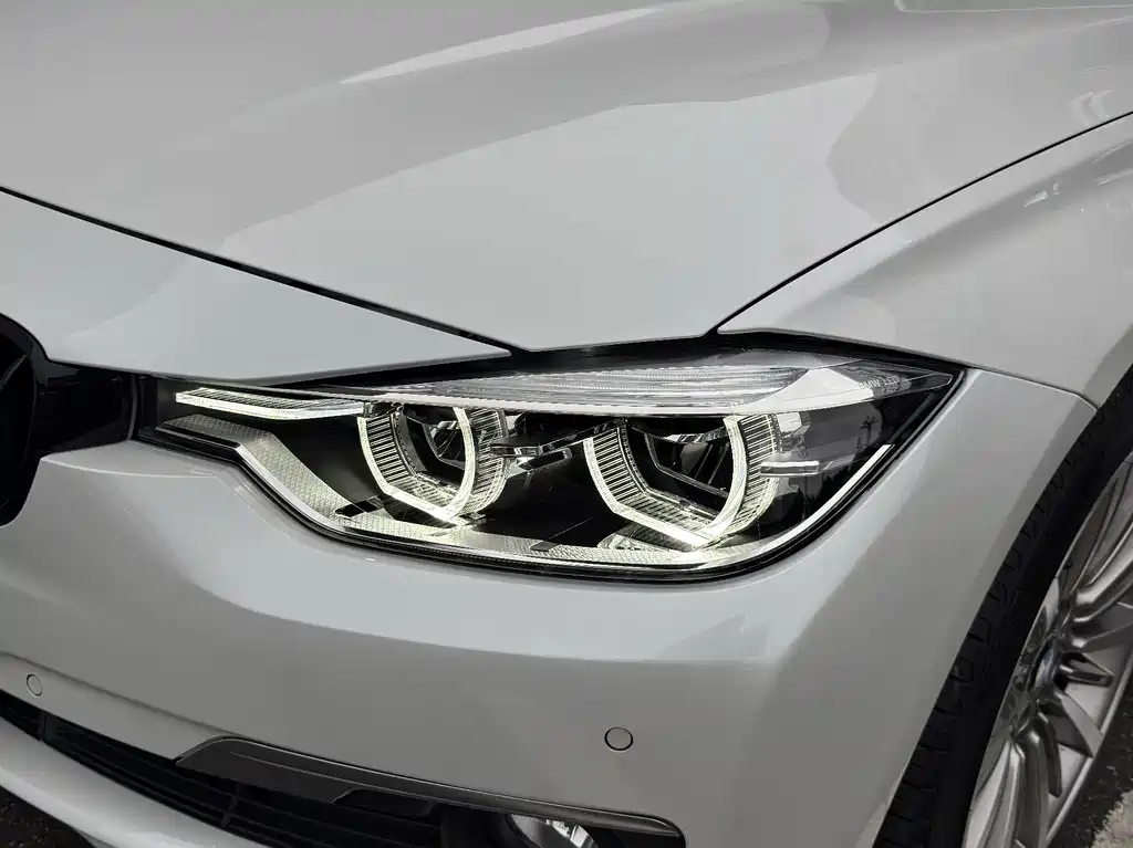 BMW 3 Series — фото 15