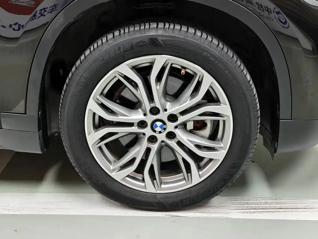BMW X1 — фото 14