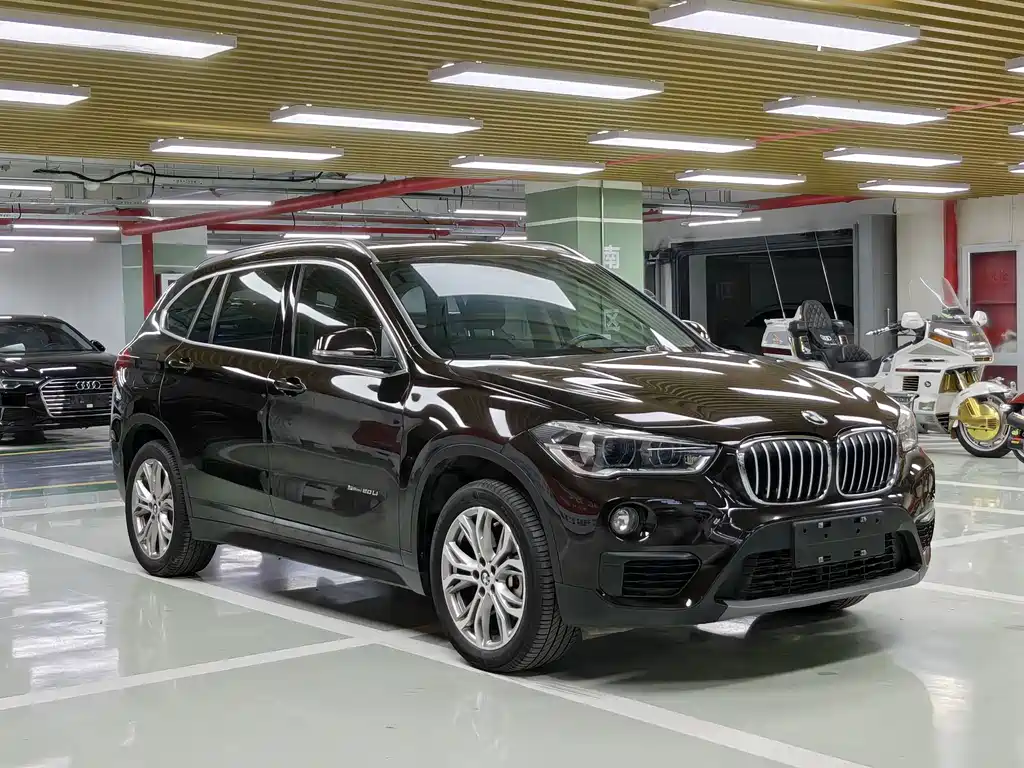 BMW X1 — фото 3