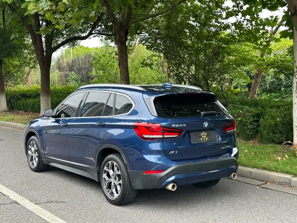 BMW X1 — фото 19