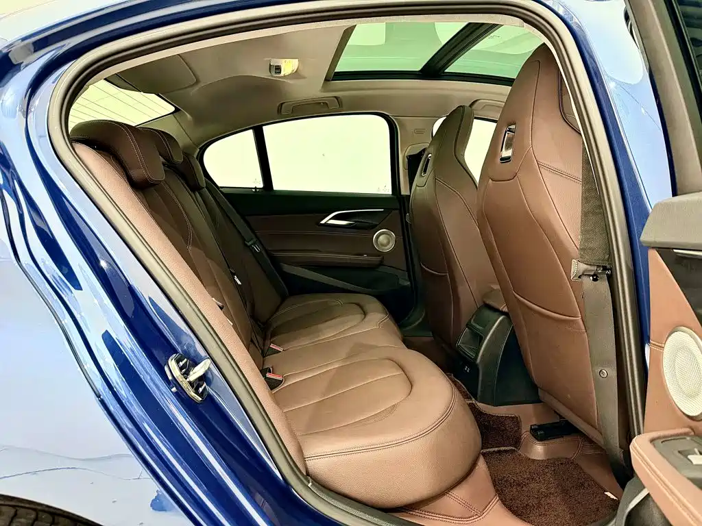 BMW 1 Series — фото 24