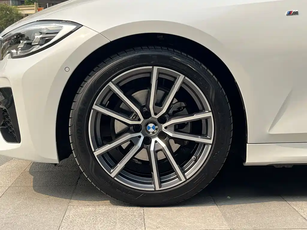 BMW 3 Series — фото 14