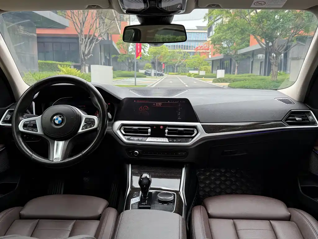 BMW 3 Series — фото 15