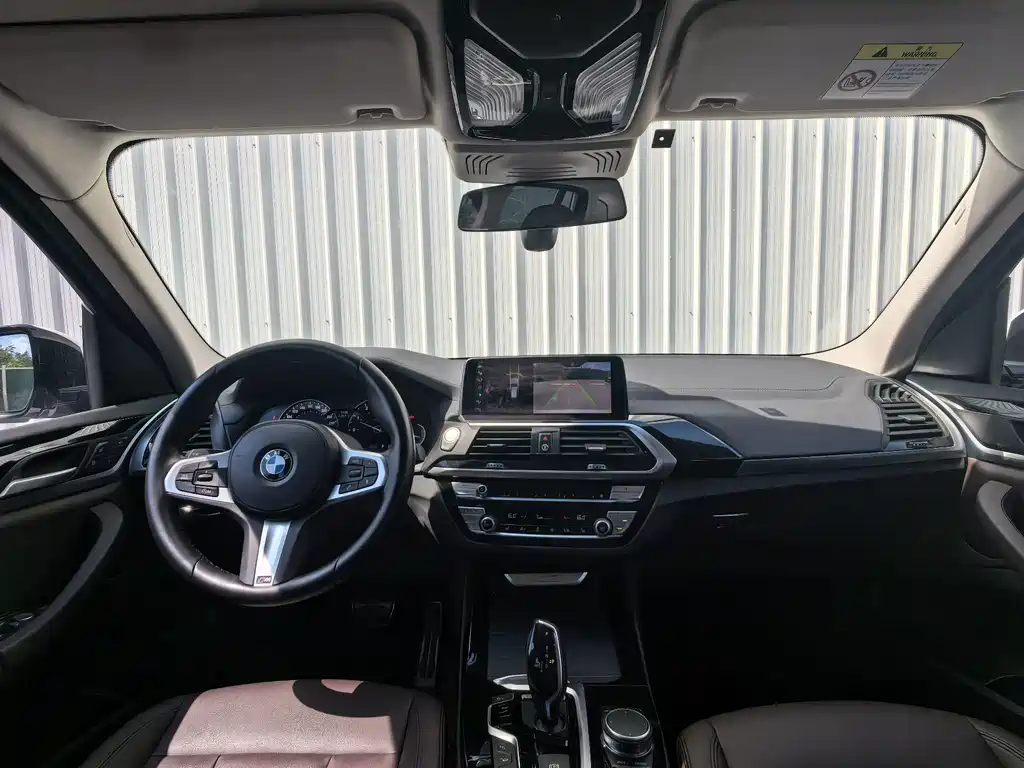 BMW X3 — фото 10