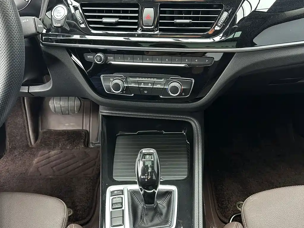 BMW 1 Series — фото 15