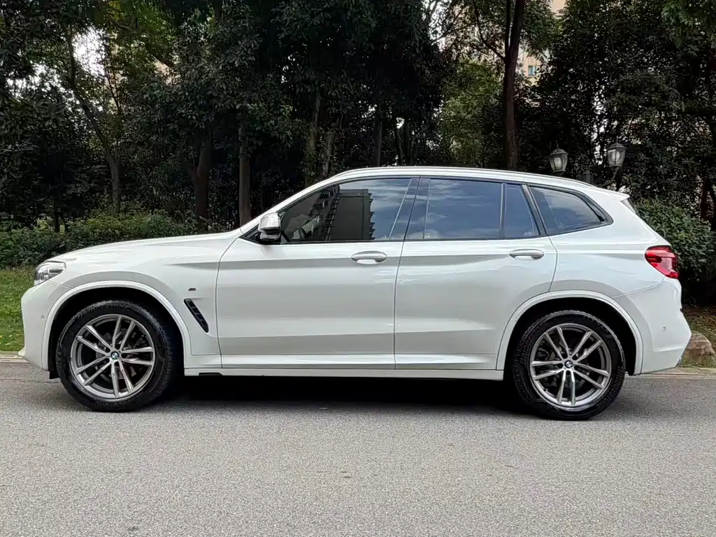 BMW X3 — фото 3