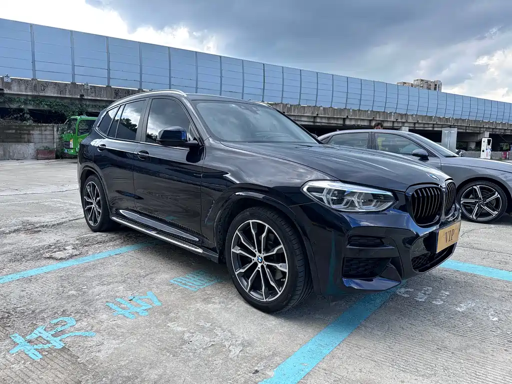 BMW X3 — фото 3