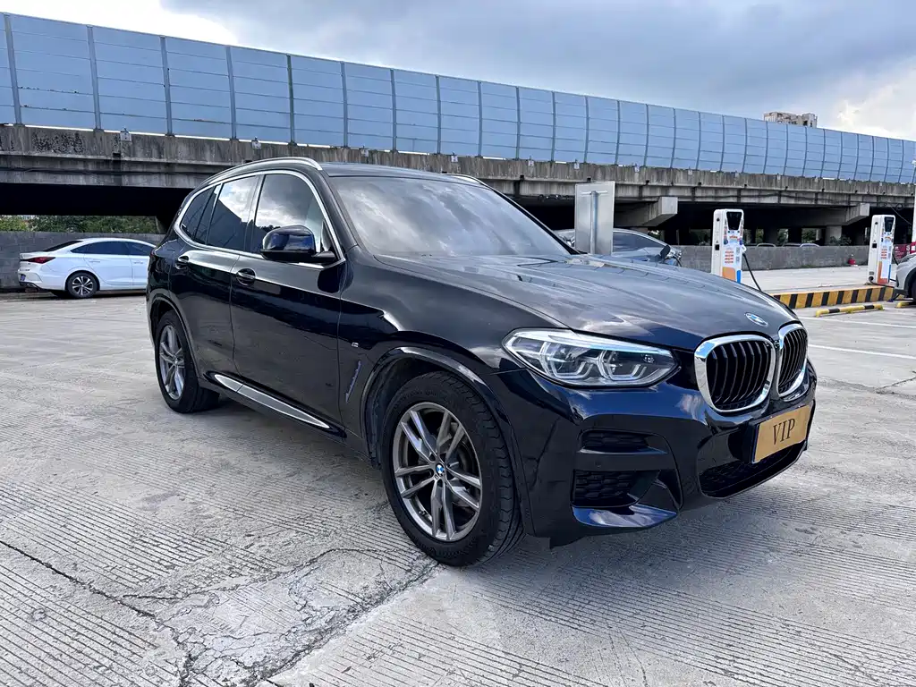 BMW X3 — фото 3