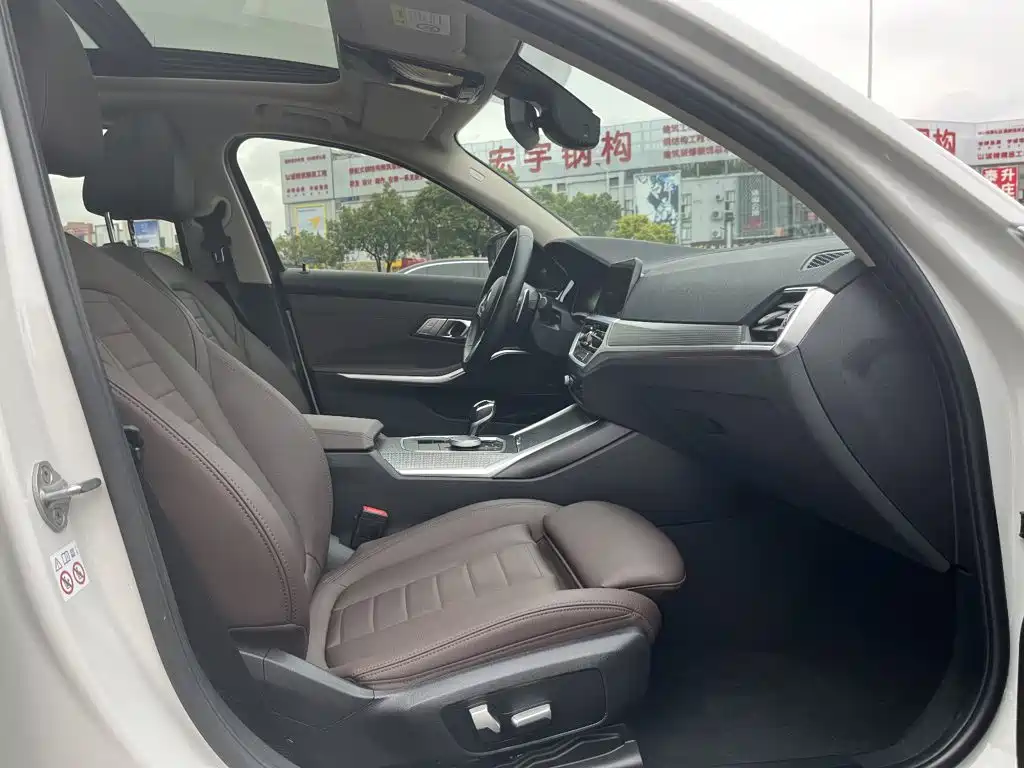 BMW 3 Series — фото 10