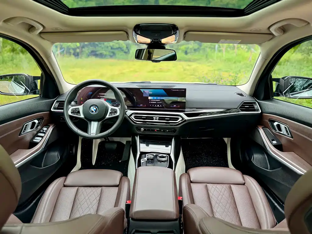 BMW i3 — фото 9