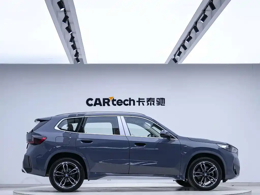 BMW X1 — фото 3