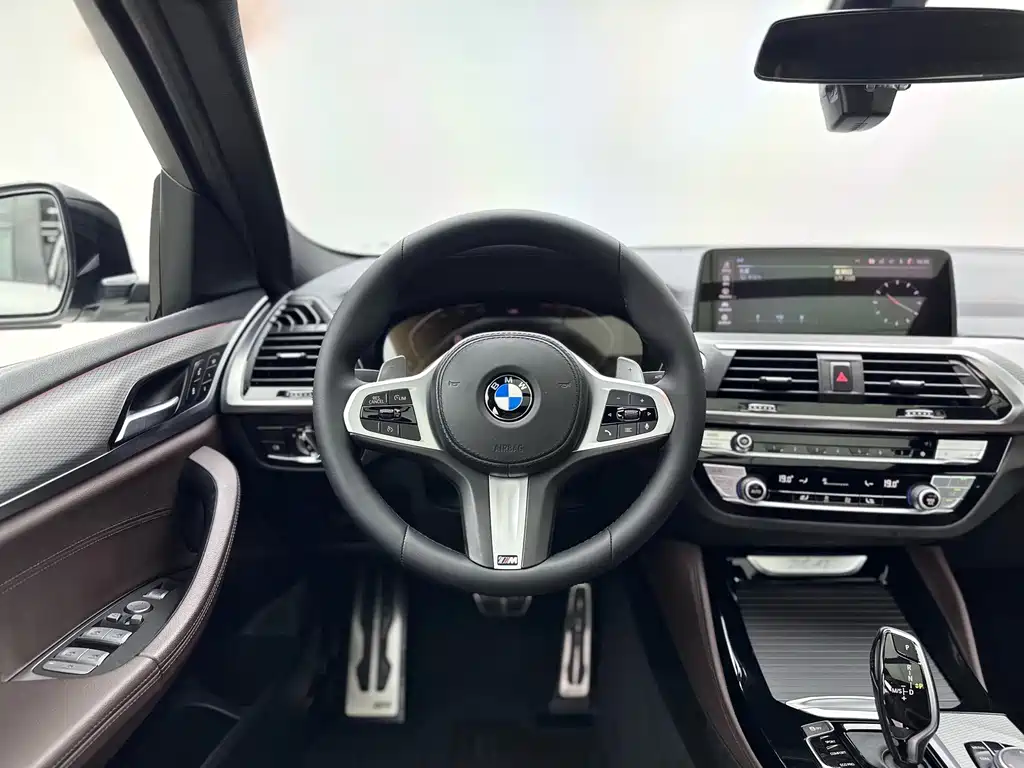 BMW X4 — фото 6