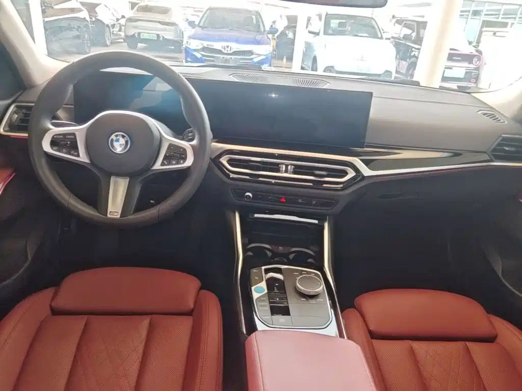 BMW i3 — фото 10