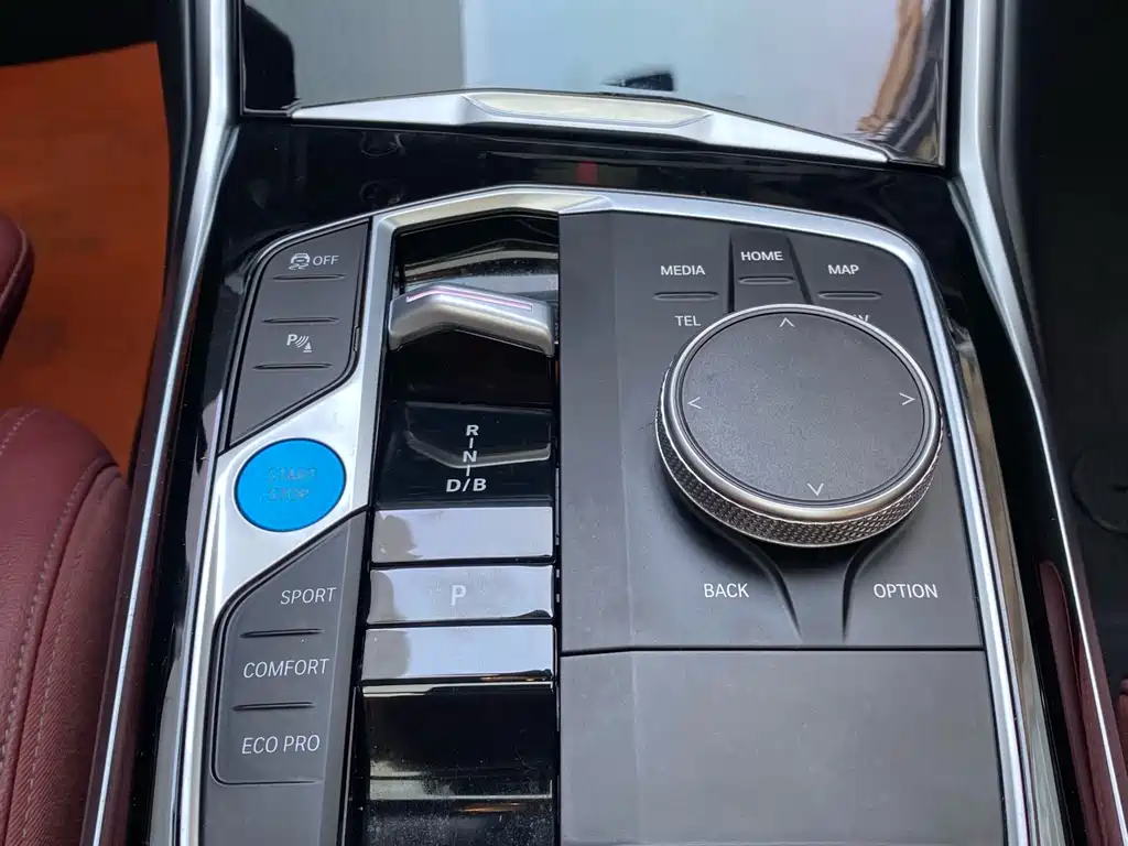 BMW i3 — фото 29