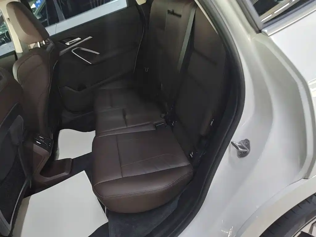 BMW X1 — фото 17