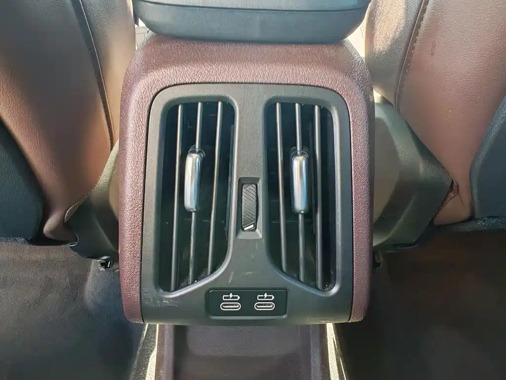 BMW X2 (Import) — фото 10