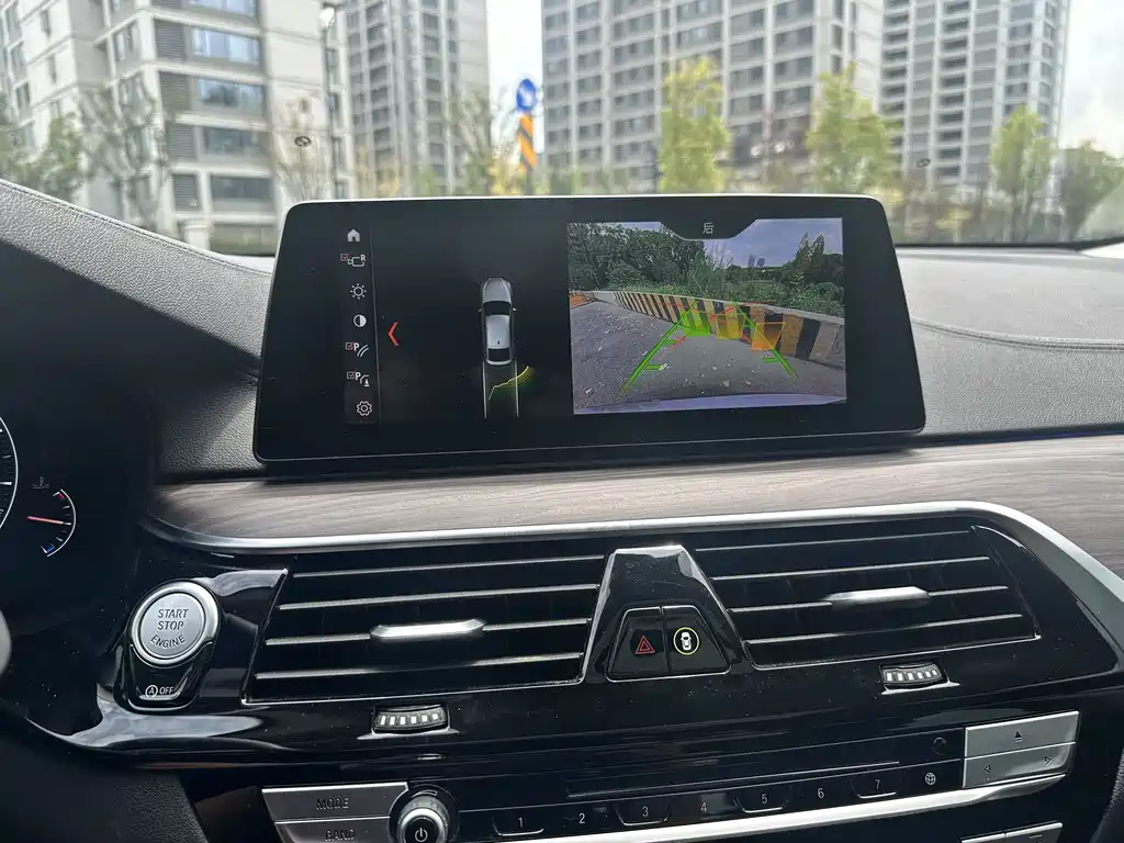 BMW 6 Series GT — фото 13