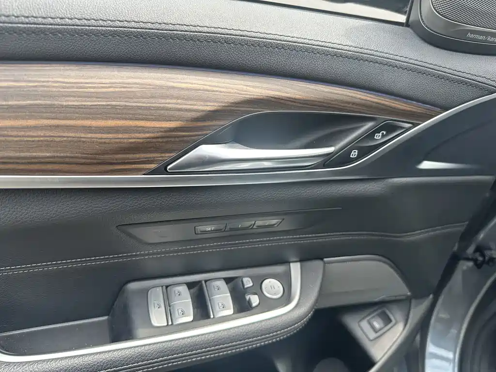 BMW 6 Series GT — фото 21