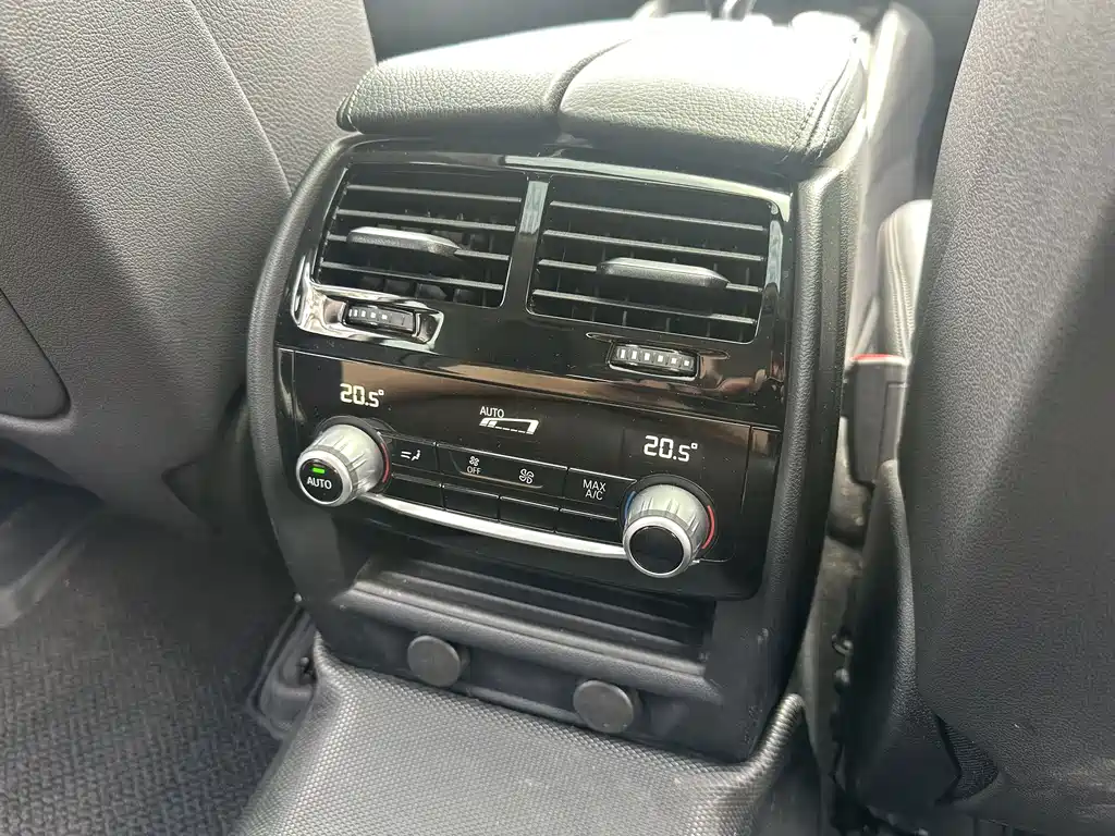 BMW 6 Series GT — фото 22