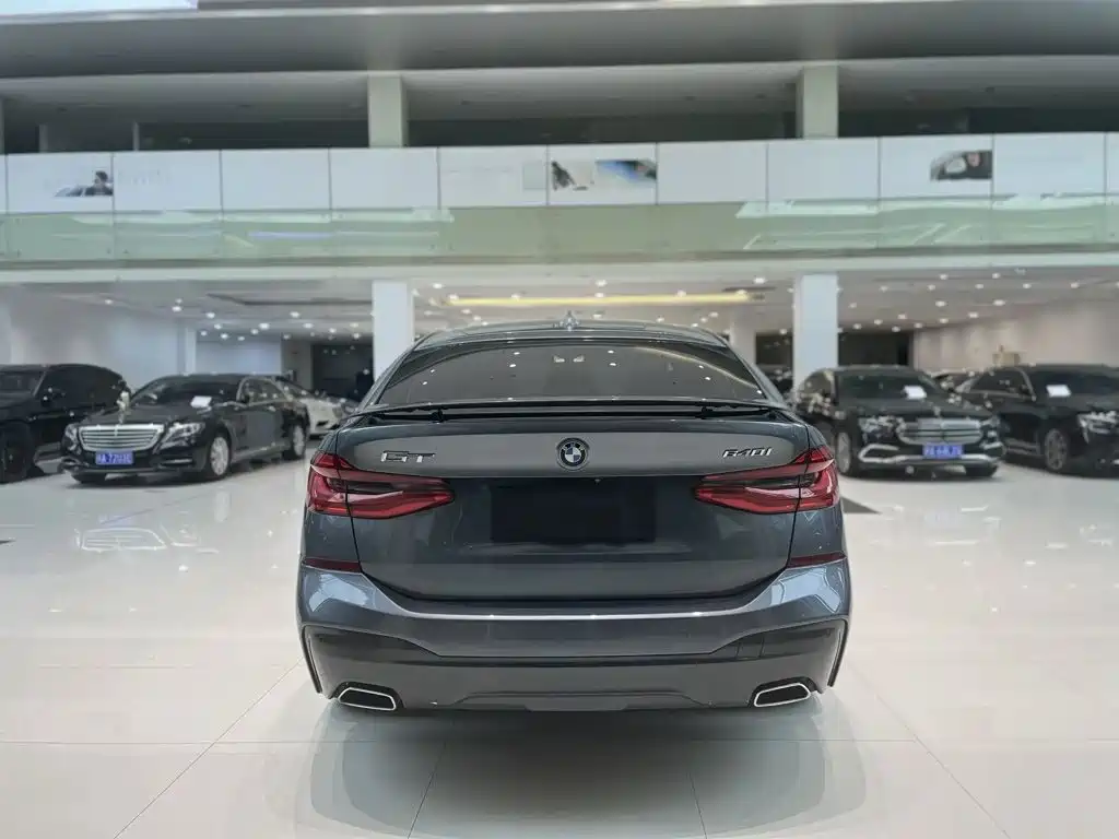 BMW 6 Series GT — фото 8