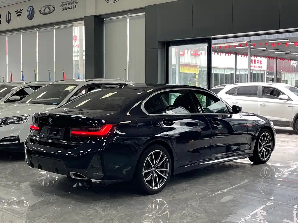 BMW 3 Series — фото 14