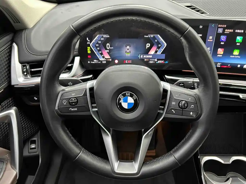 BMW X1 — фото 3