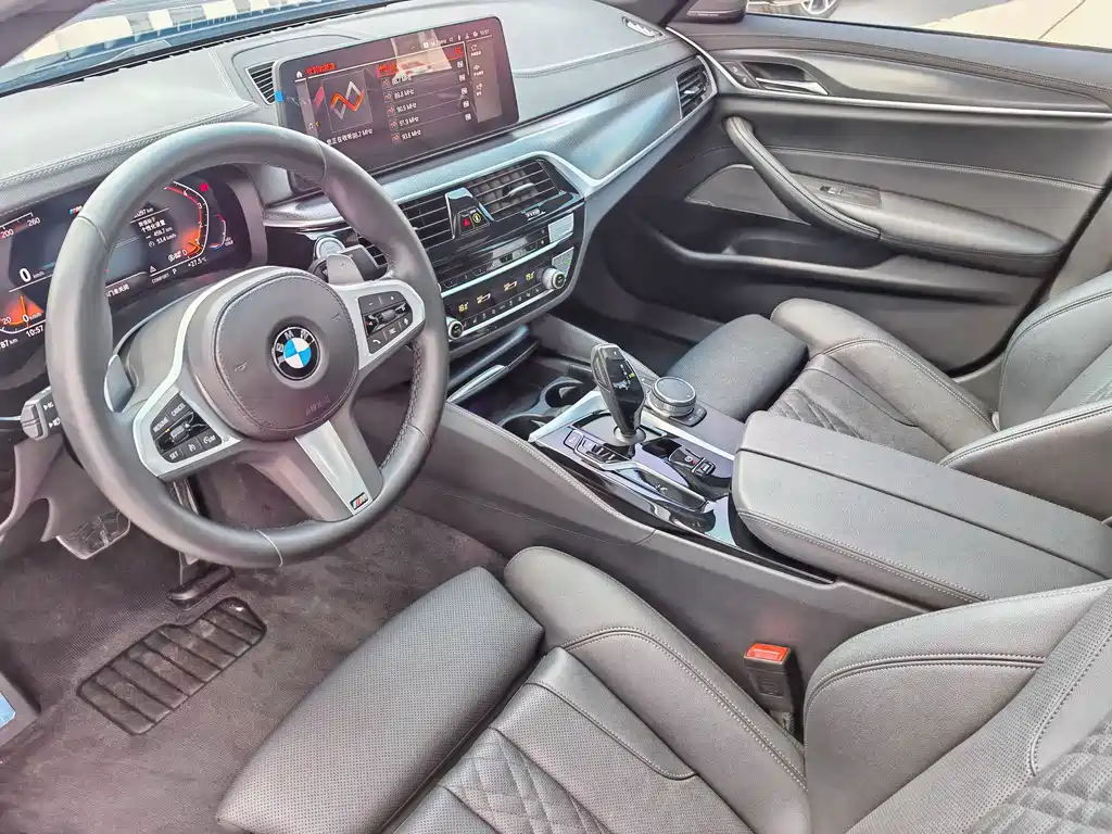 BMW 5 Series (Import) — фото 14