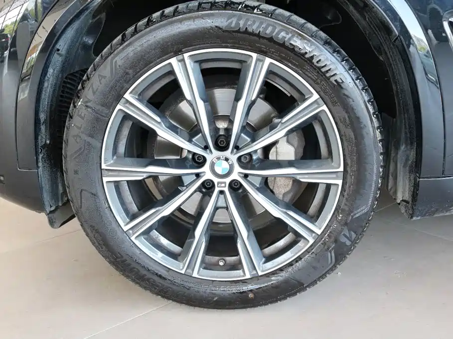 BMW X5 (Import) — фото 15