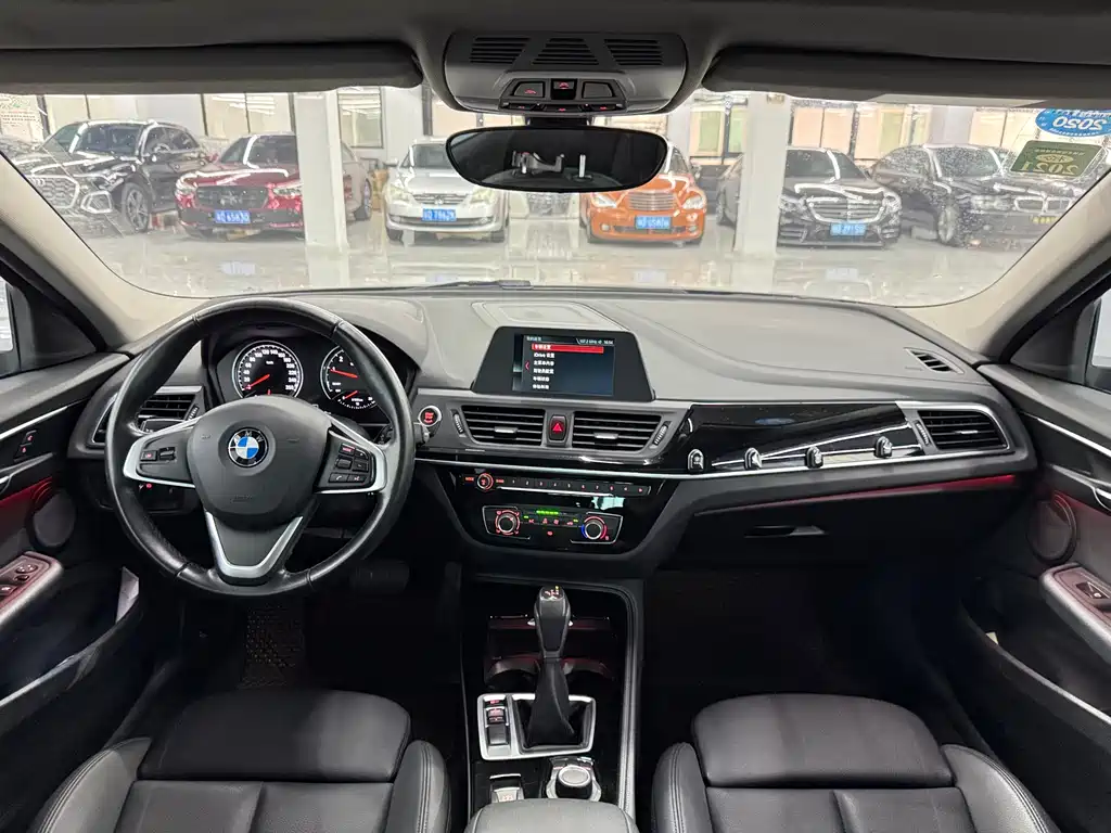 BMW 1 Series — фото 10