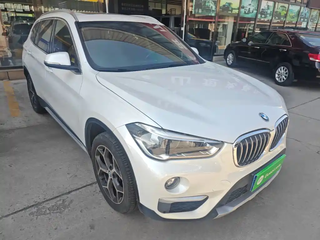 BMW X1 — фото 4