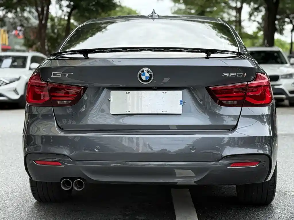 BMW 3 Series GT — фото 4