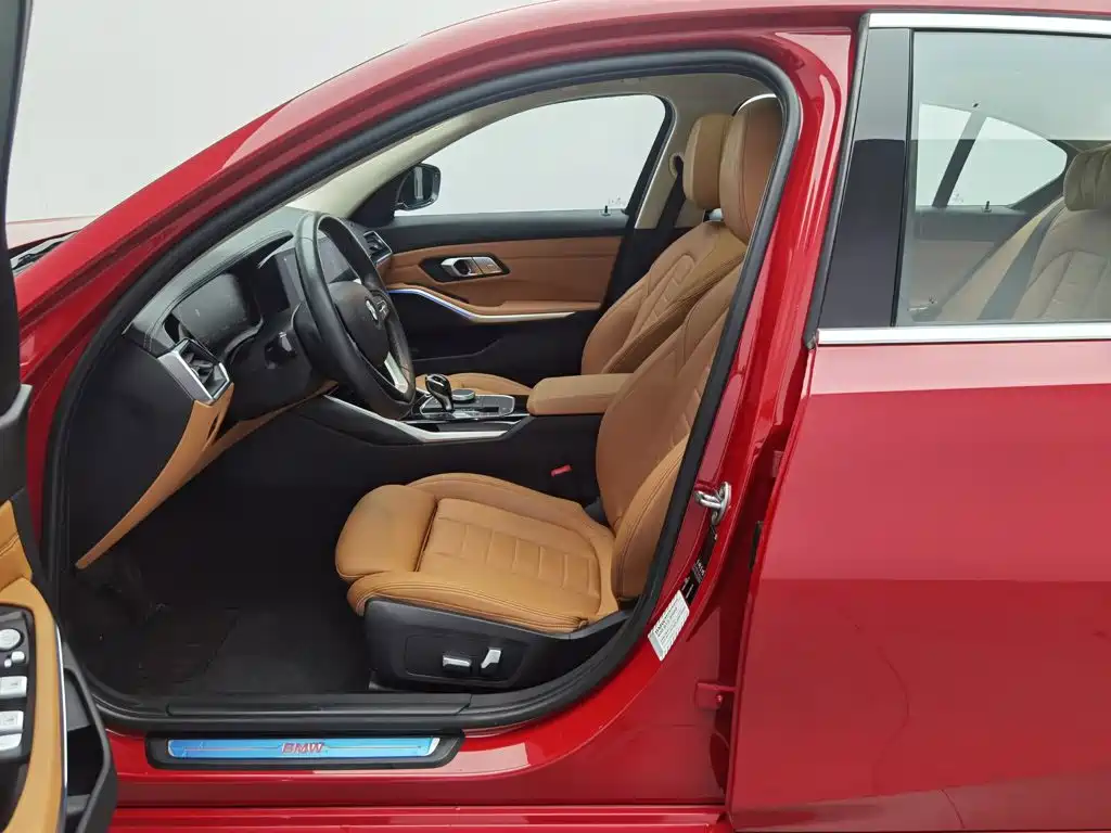 BMW 3 Series — фото 10