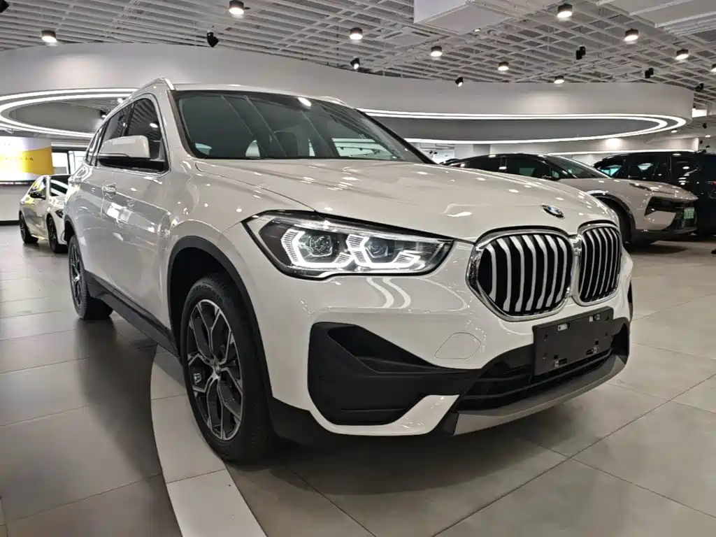 BMW X1 — фото 4