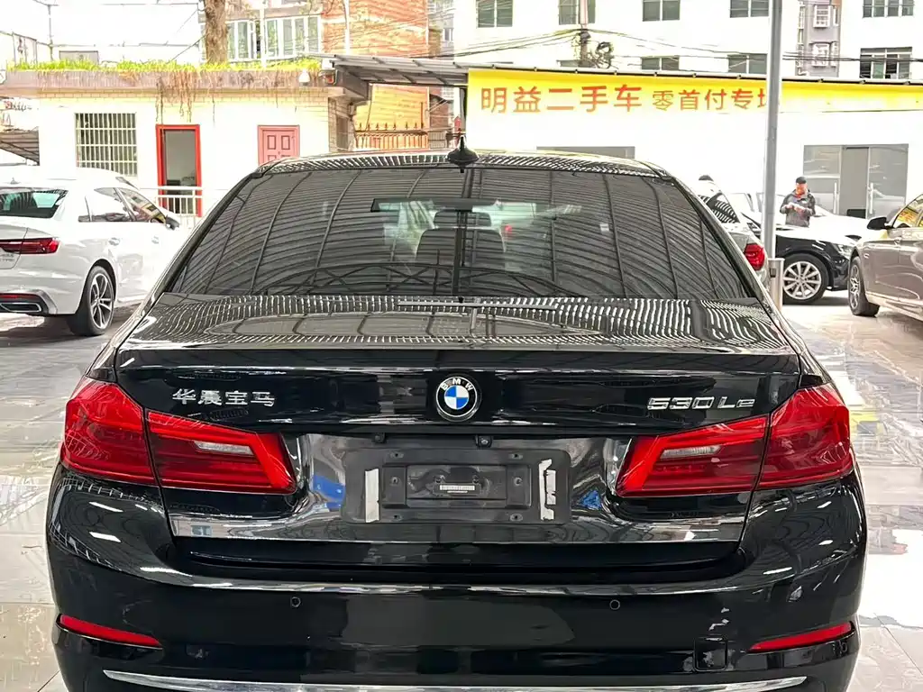BMW 5 Series New Energy — фото 5