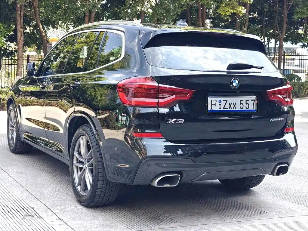 BMW X3 — фото 4