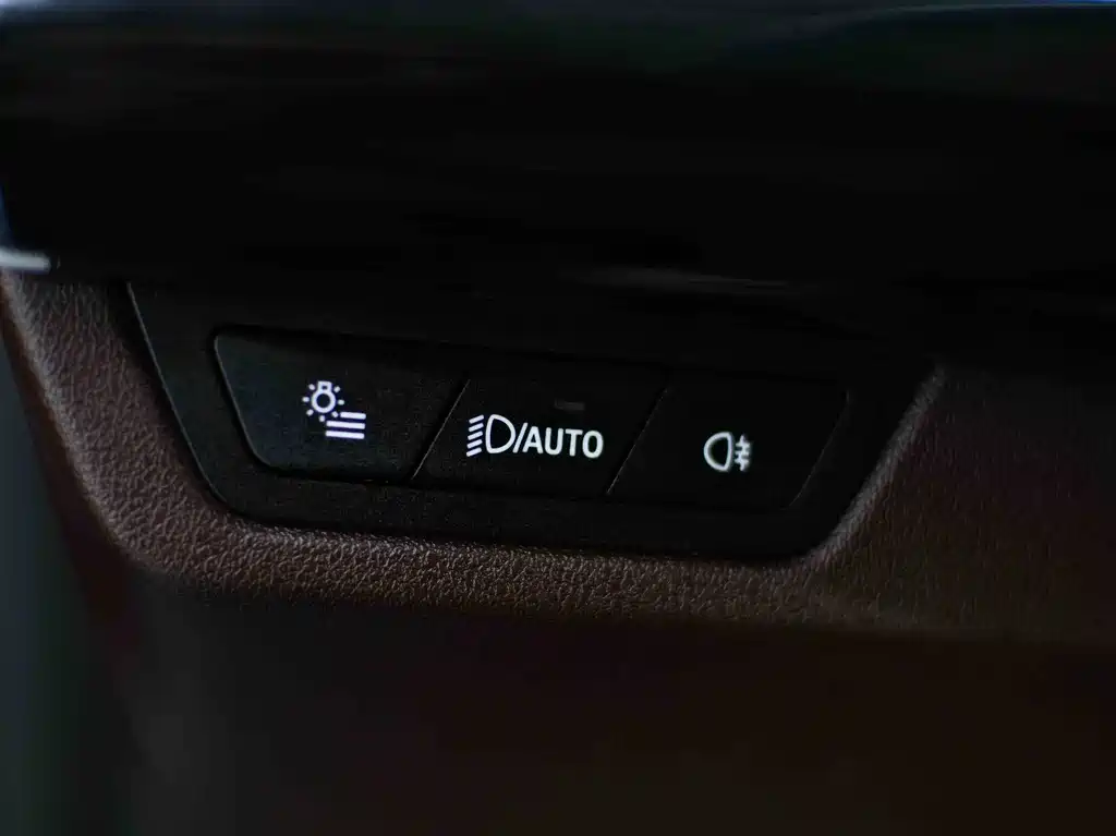 BMW X1 — фото 23