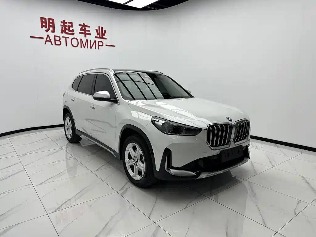 BMW X1 — фото 3