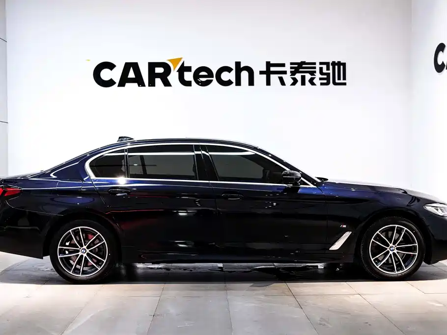 BMW 5 Series — фото 3